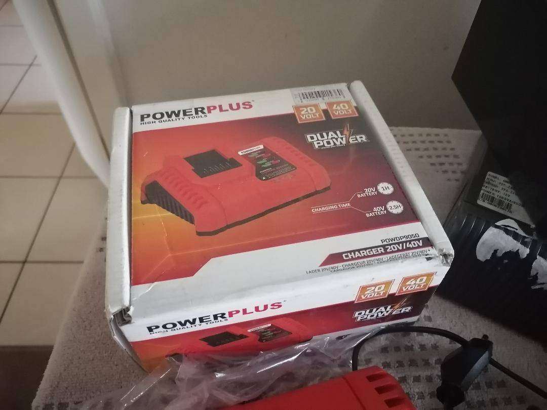 LOT OF ELECTRONICES FROM STORAGE