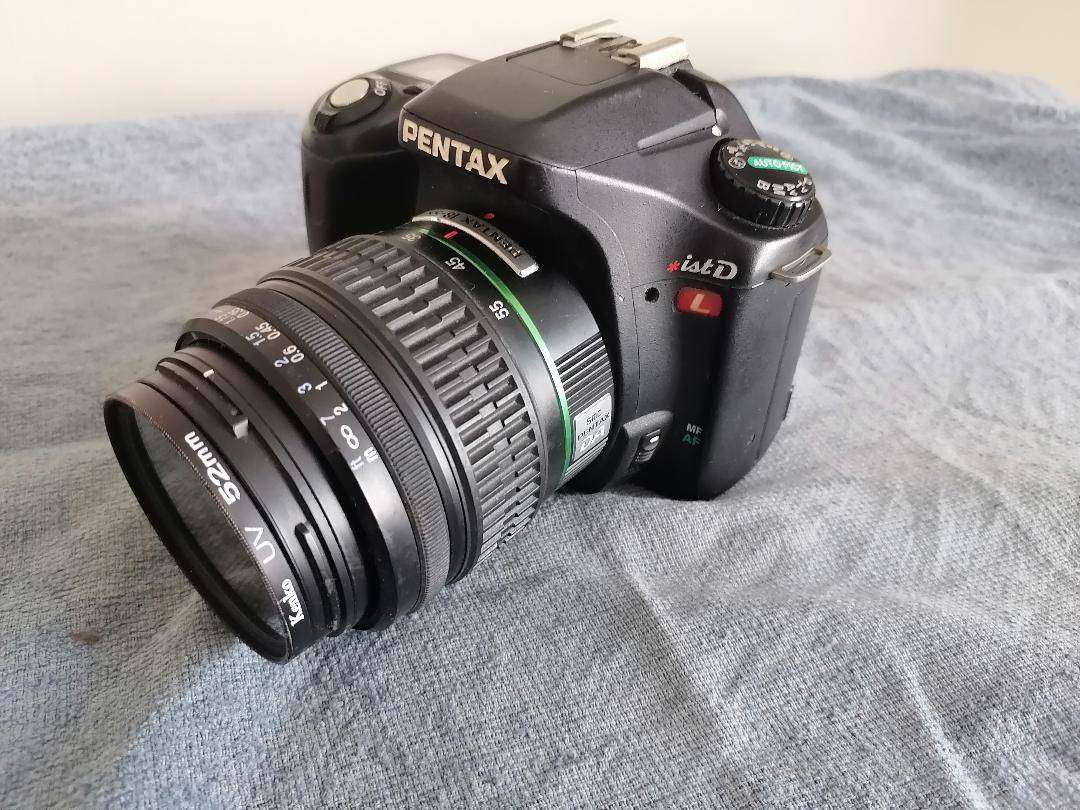 Pentax K5 DSLR Camera with Lens