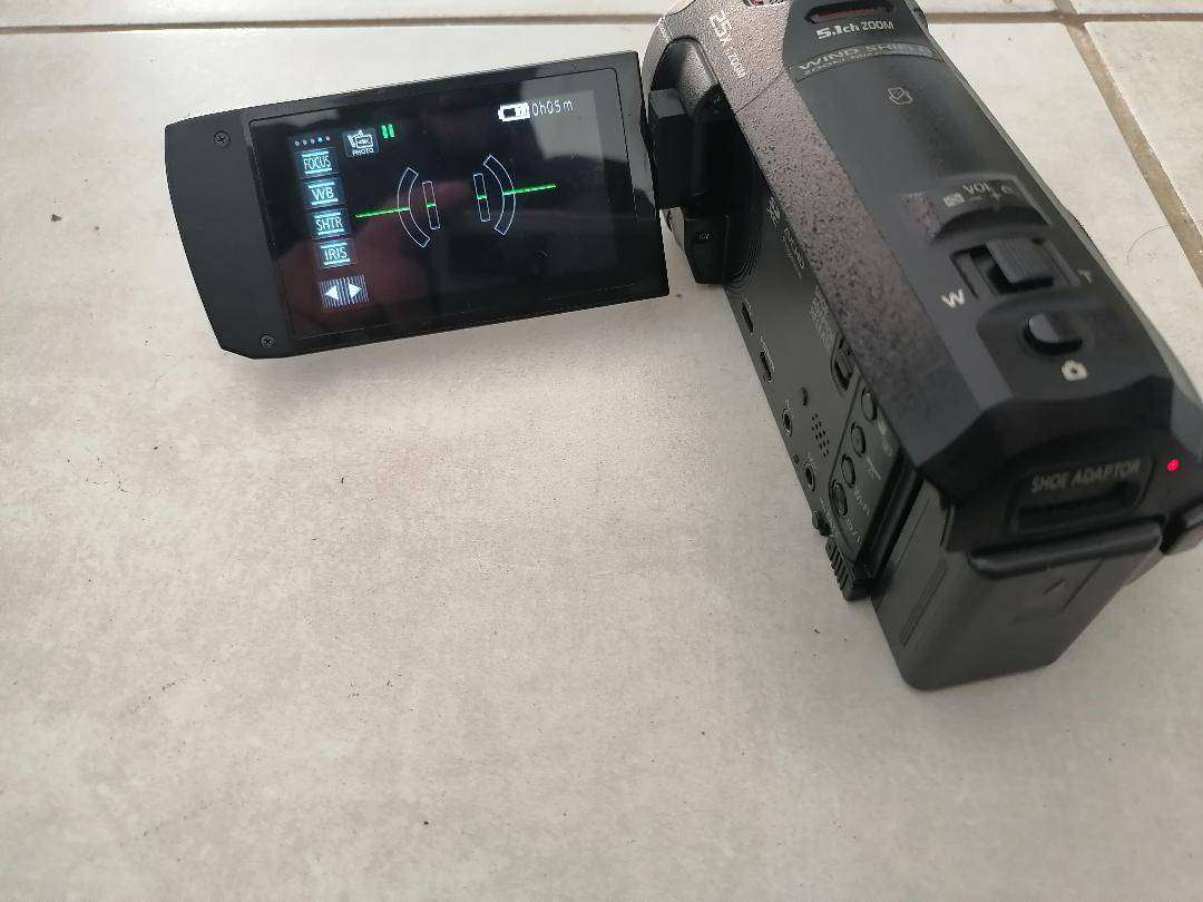 Panasonic HC-VX870K 4K Ultra HD Camcorder(Read ad)