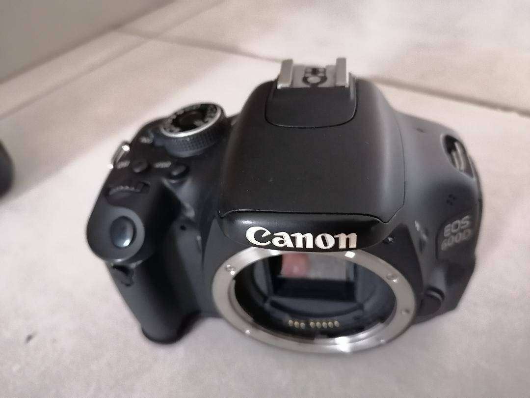 CANON EOS 1300D + CANON EOS 600D(ONE BID FOR BOTH)