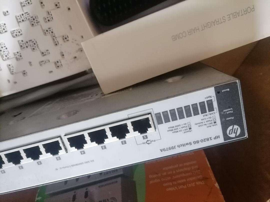 Bulk lot of electronics