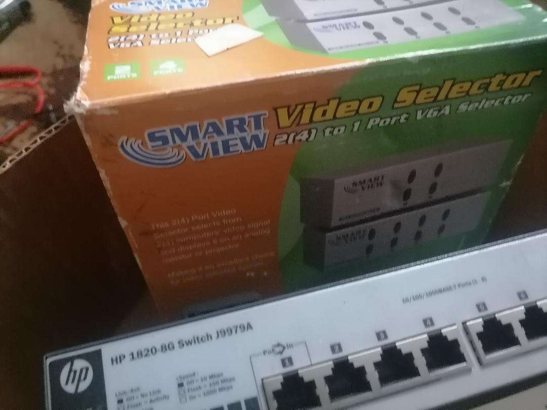 Bulk lot of electronics