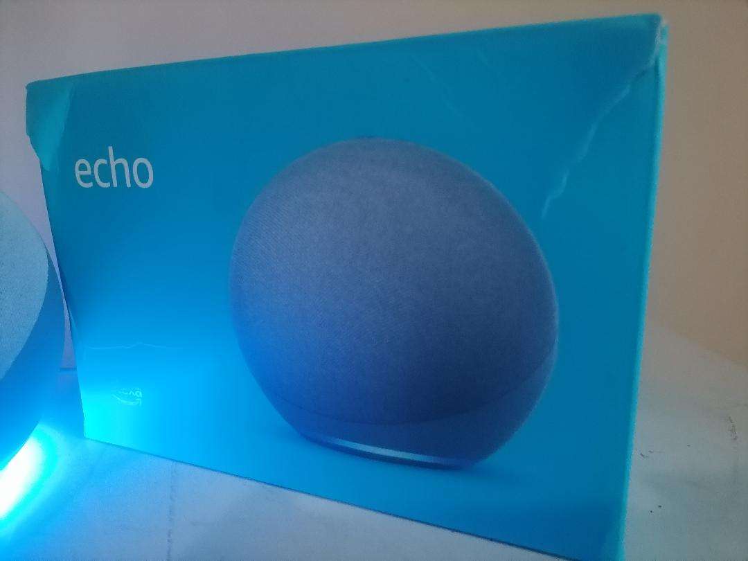 **Amazon - Echo Dot 4th Gen*POWERS ON, UNTESTED*