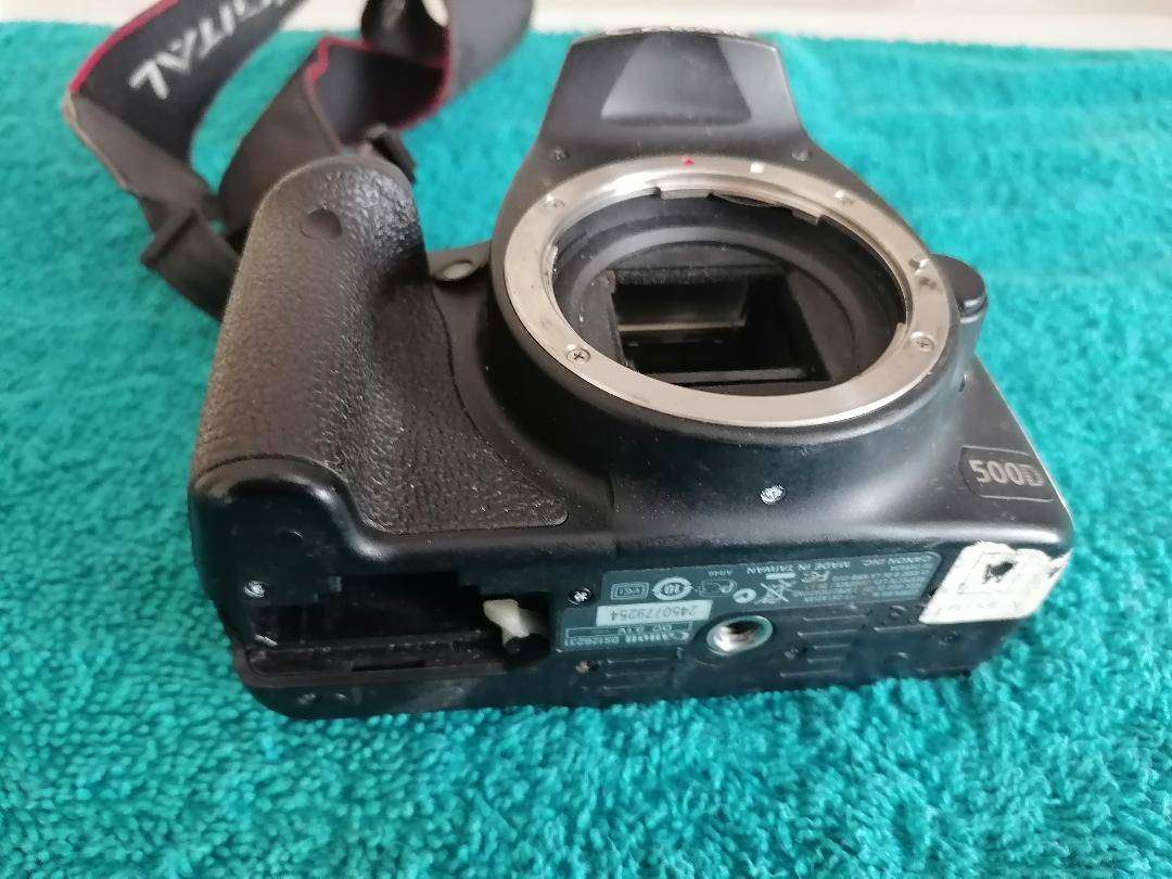 CANON EOS 500D CAMERA BODY