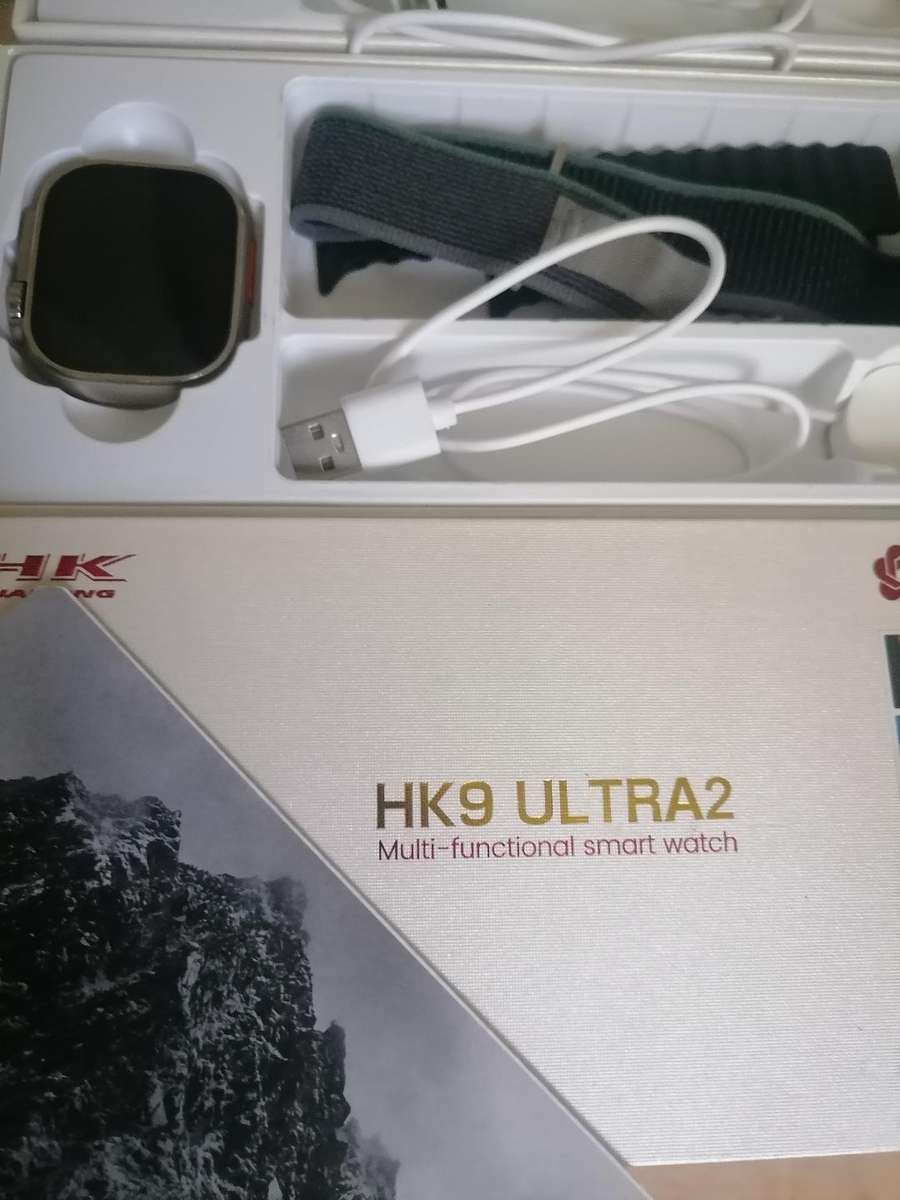 LOT OF 2 X DEFECTIVE HK9 ULTRA2 SMART WATCHES*ONE BID FOR BOTH**