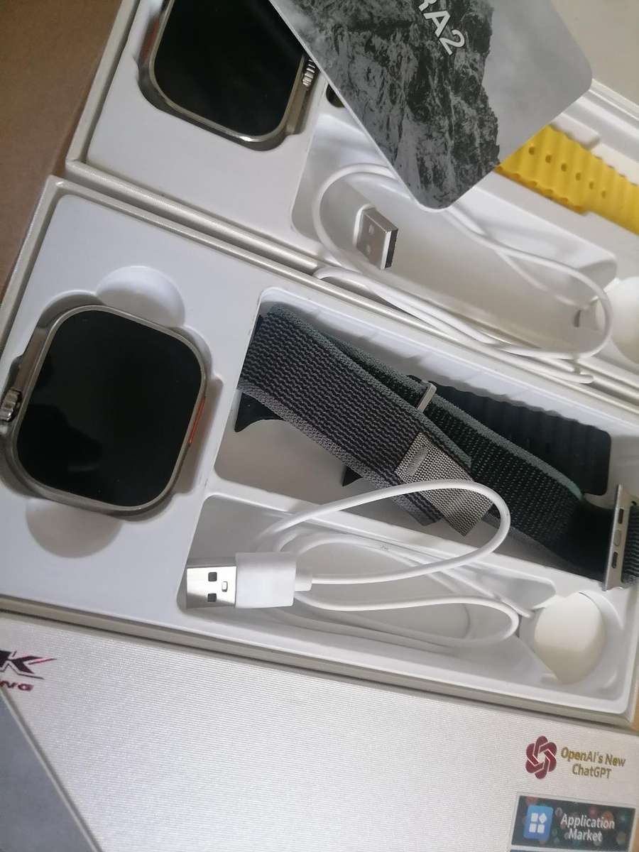 LOT OF 2 X DEFECTIVE HK9 ULTRA2 SMART WATCHES*ONE BID FOR BOTH**