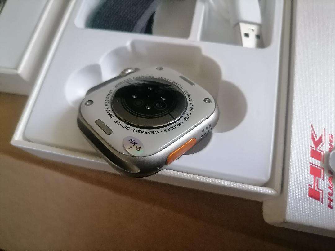 LOT OF 2 X DEFECTIVE HK9 ULTRA2 SMART WATCHES*ONE BID FOR BOTH**
