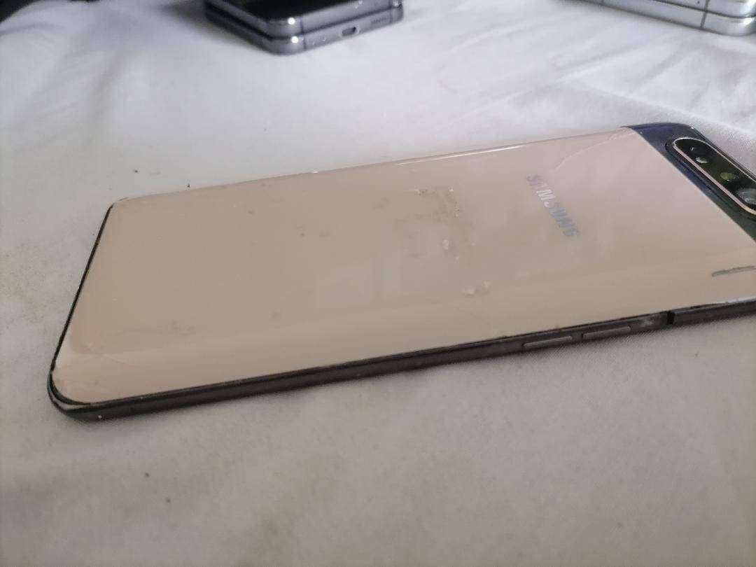 SAMSUNG GALAXY A80(DEFECTIVE)