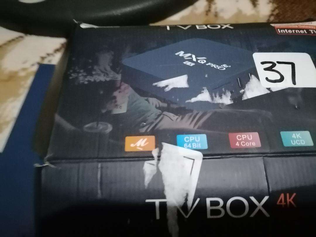 **LOT OF UNTESTED ELECTRONICS*ETHERNET SWITCH,HDD,UPS BATTERIES,SMART TV BOX*ONE BID FOR LOT*