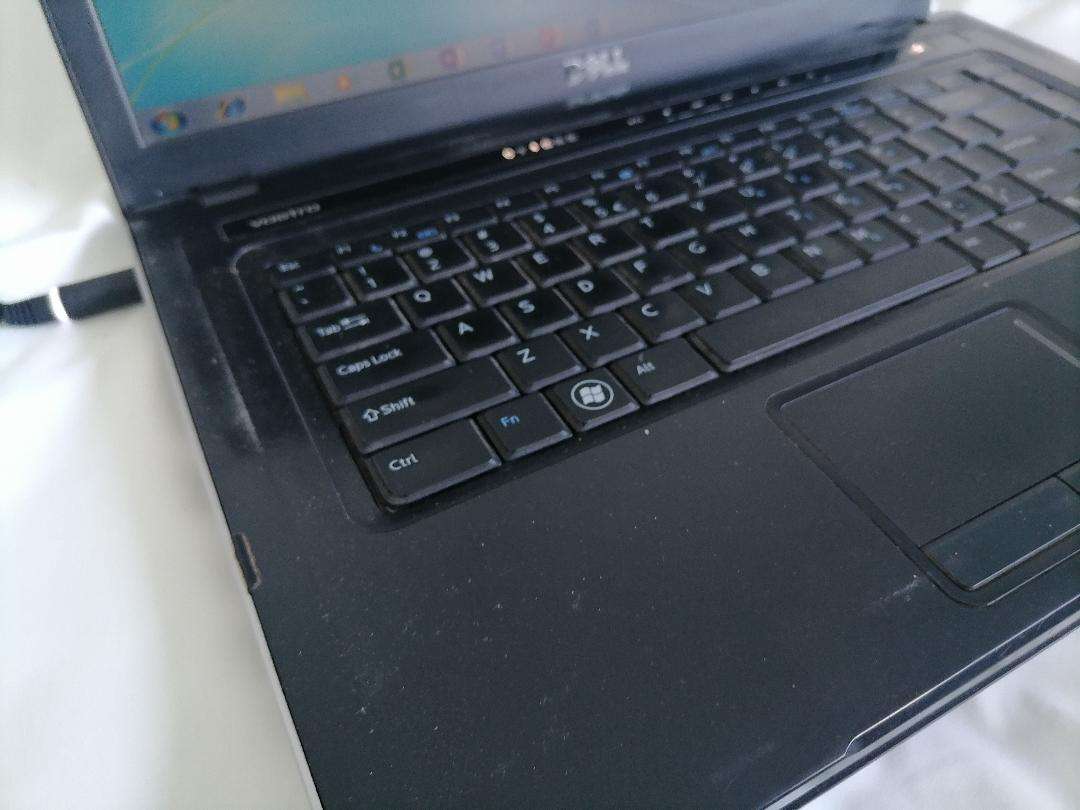 DELL VOSTRO 3500 i3 4GB RAM, 250GB HDD, W10/OFFICE, MUST BE PLUGGED IN, BATTERY DEAD