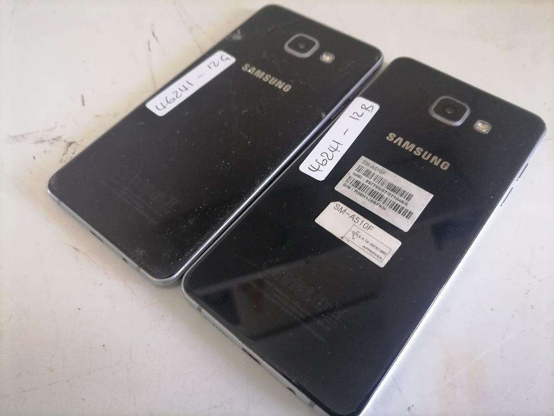 Lot of 2 x Defective Samsung A5 Cell Phones - One Bid for Both