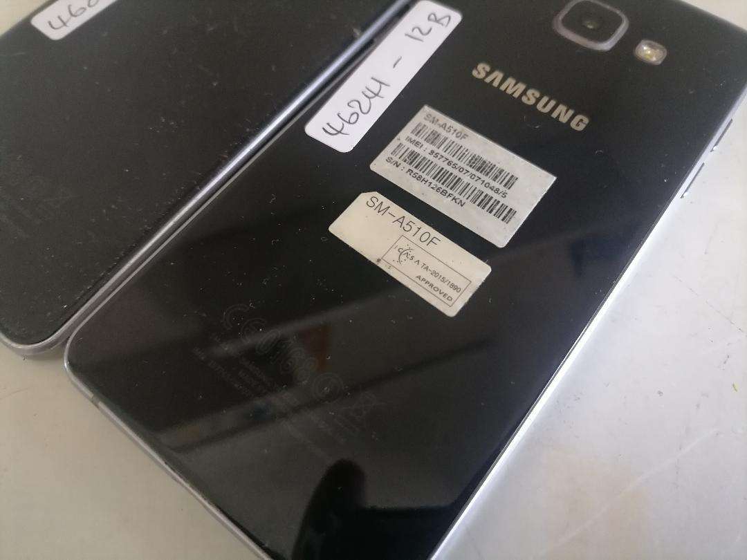 Lot of 2 x Defective Samsung A5 Cell Phones - One Bid for Both