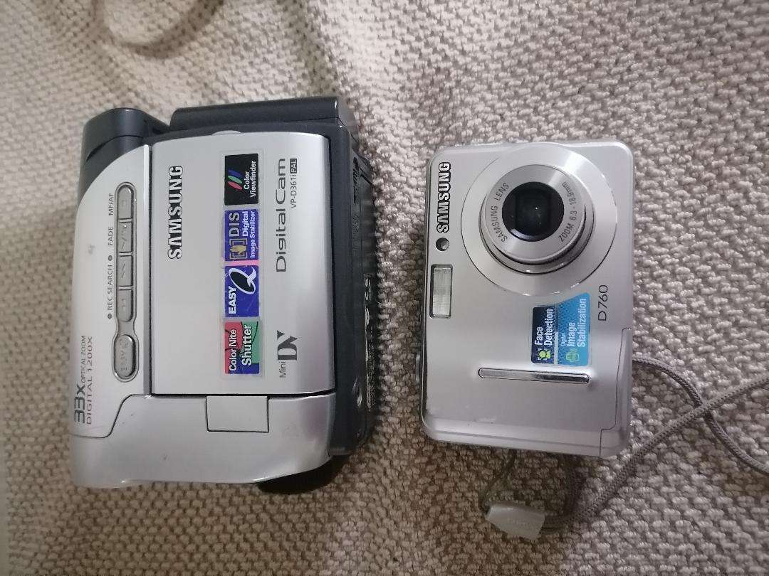 Lot of 2 x Samsung camera and Samsung camcorder. One bid for both.
