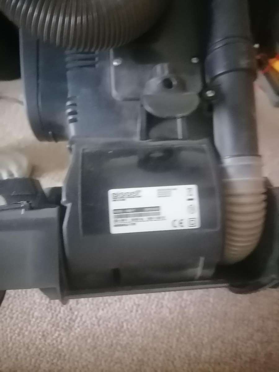 BISSELL 10N6Y PET HAIR ERASER MULTI CYCLONIC COMMERCIAL VACUUM