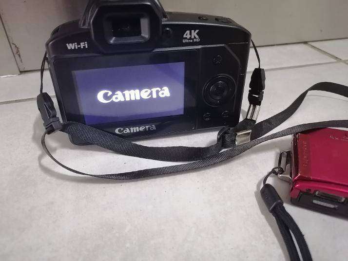 2 x CAMERAS*ONE BID FOR BOTH*