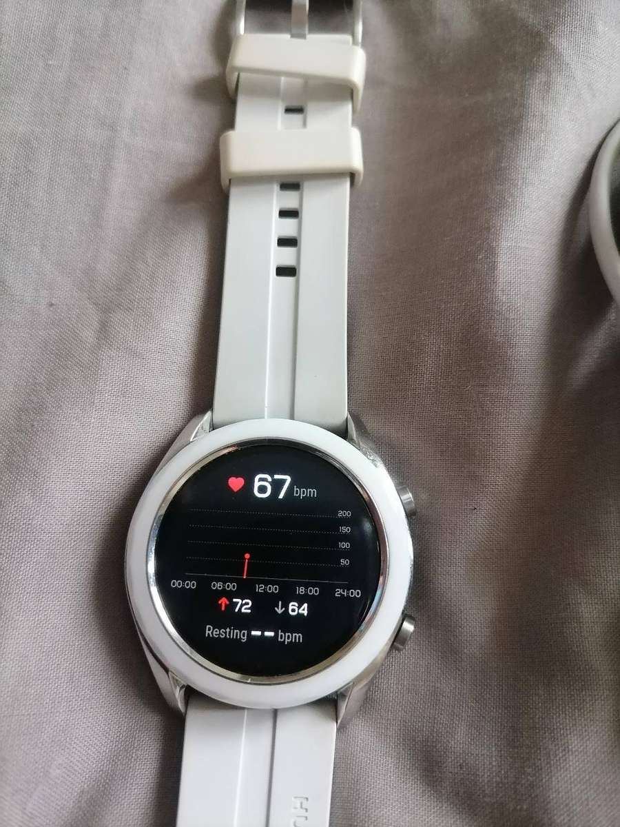 HUAWEI WATCH GT-1A5 SMART WATCH WITH CHARGER