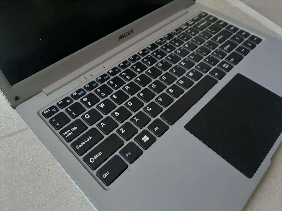 Mecer Wizard 2.0 (CA14D01) Celeron 1.10GHz 4GB RAM 64GB SD