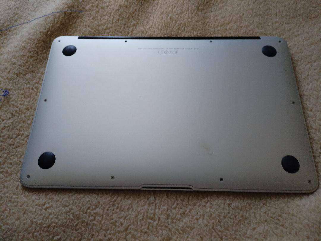 APPLE MAC BOOK AIR A1465 LAPTOP*NO CHARGER,UNTESTED