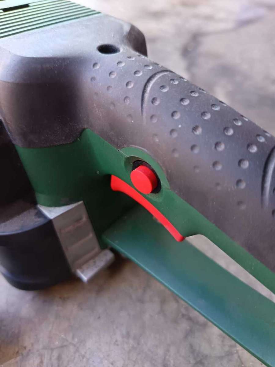 Bosch PBS 75a belt sander