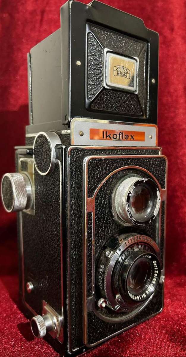Zeiss Ikon Ikoflex TLR Film Camera, 75mm F3.5