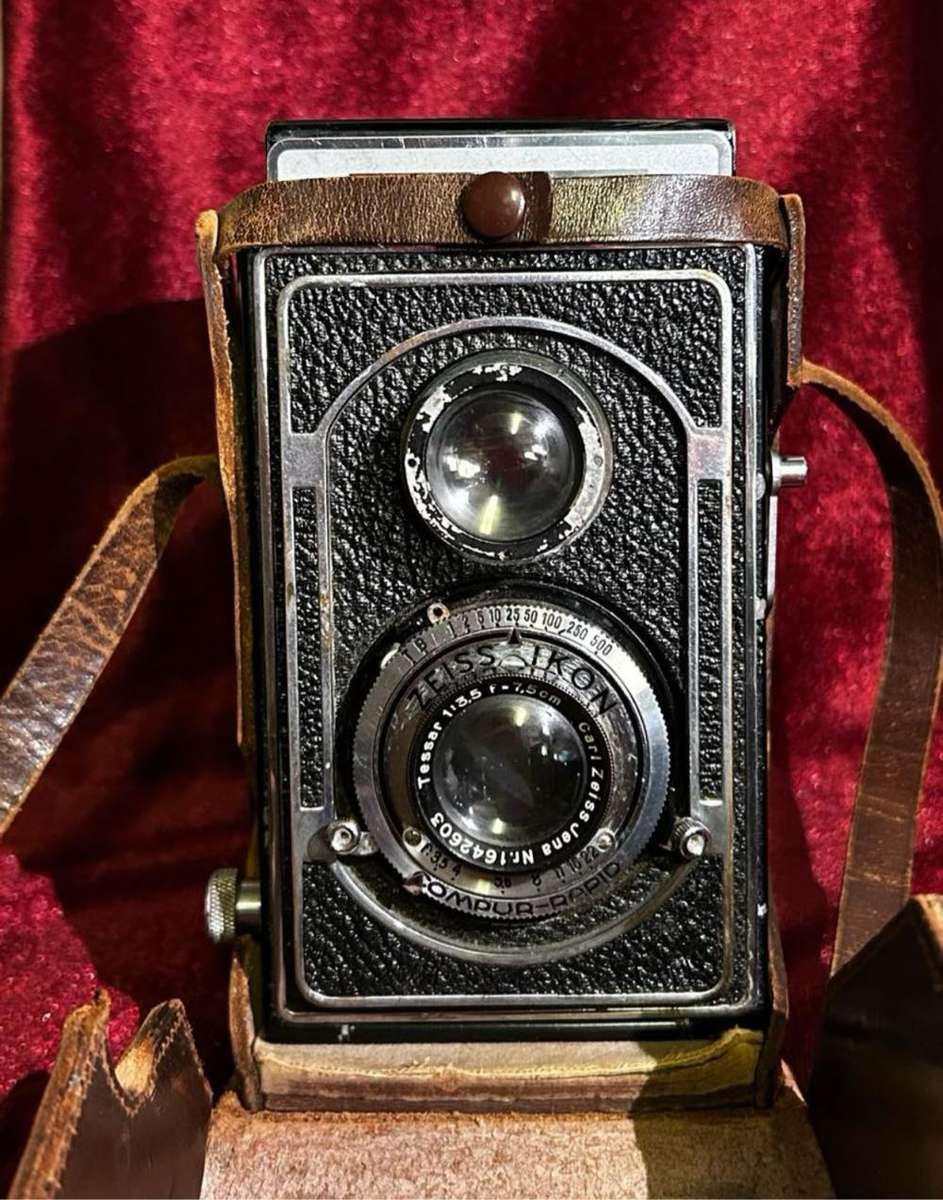 Zeiss Ikon Ikoflex TLR Film Camera, 75mm F3.5