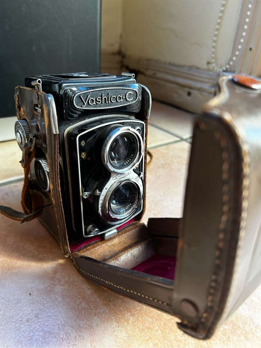 Yashica C Medium Format TLR Camera