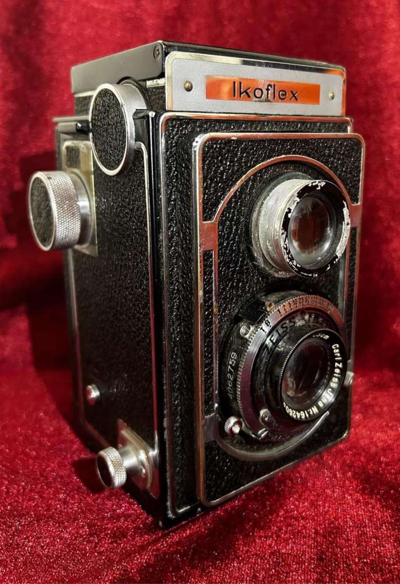 Zeiss Ikon Ikoflex TLR Film Camera, 75mm F3.5