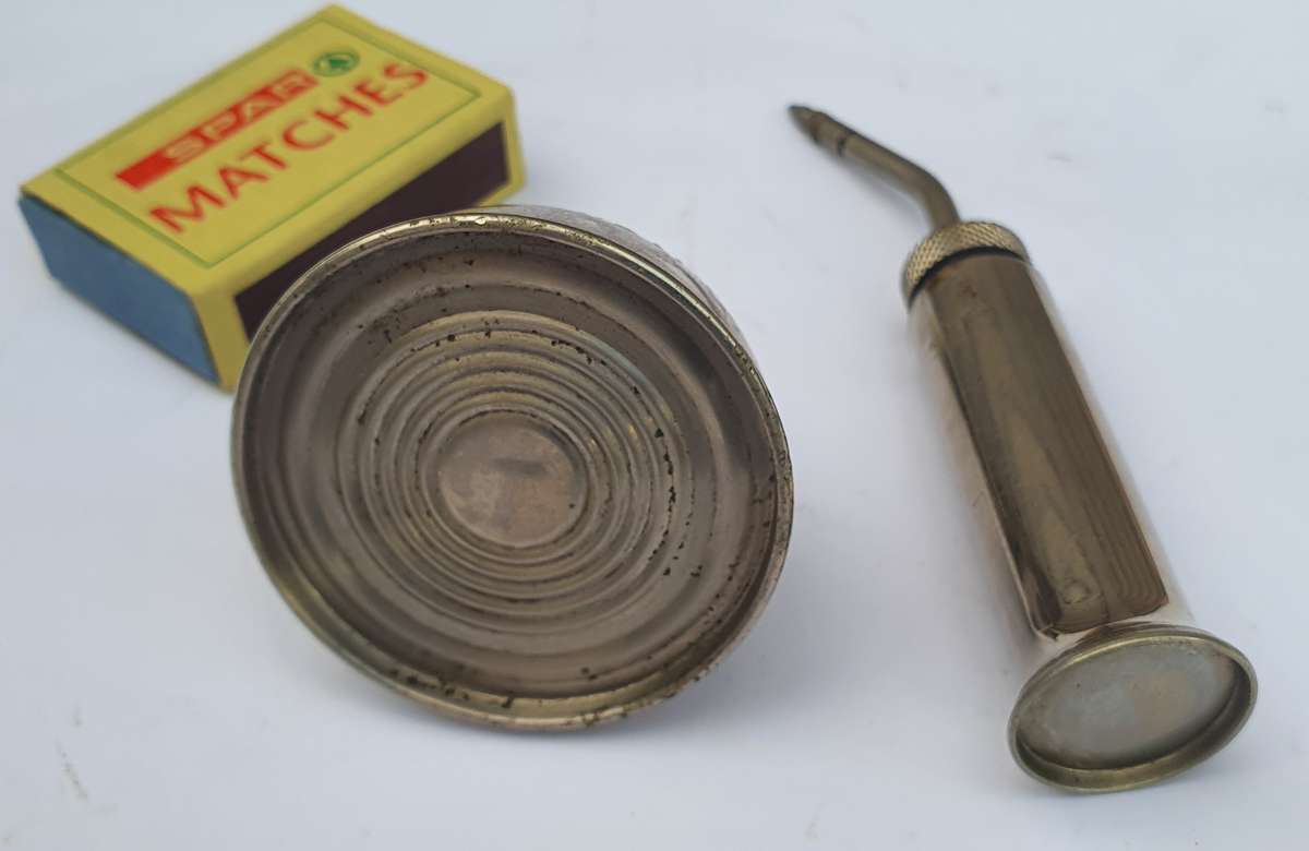 Perfect Pair of Vintage Oil Cans - 1 Brother and 1 Valve Spout by Muller & Co.