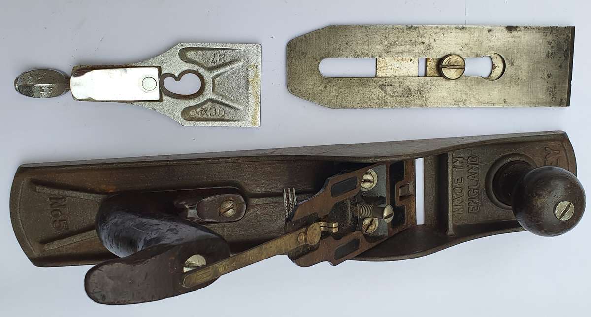 Vintage Stanley No. 5 Smoothing Plane  Made in England
