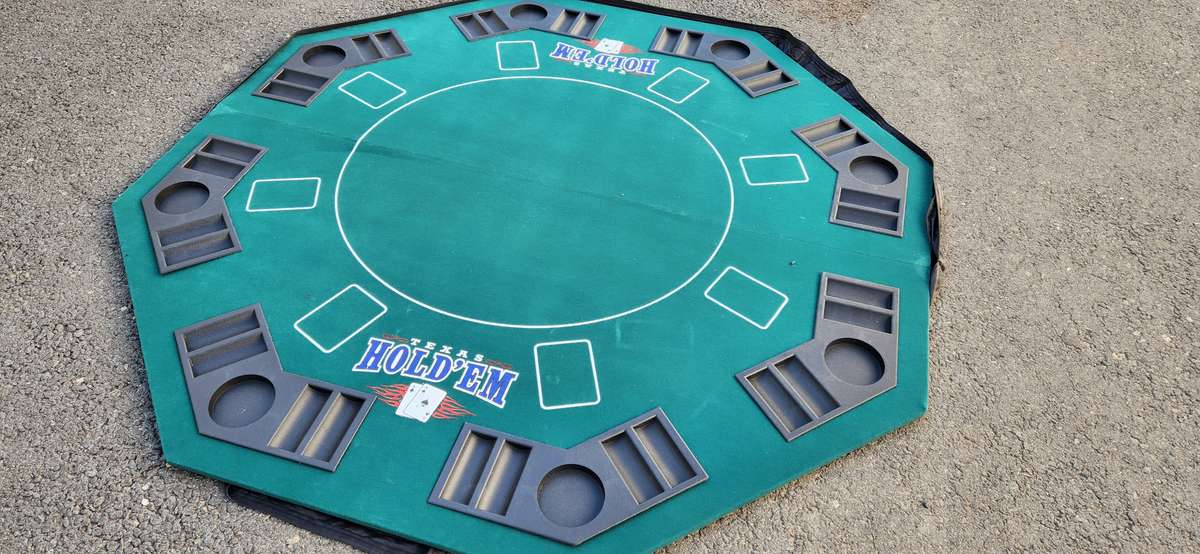 Foldable Texas Holdem 48" Poker Table Top 8 players