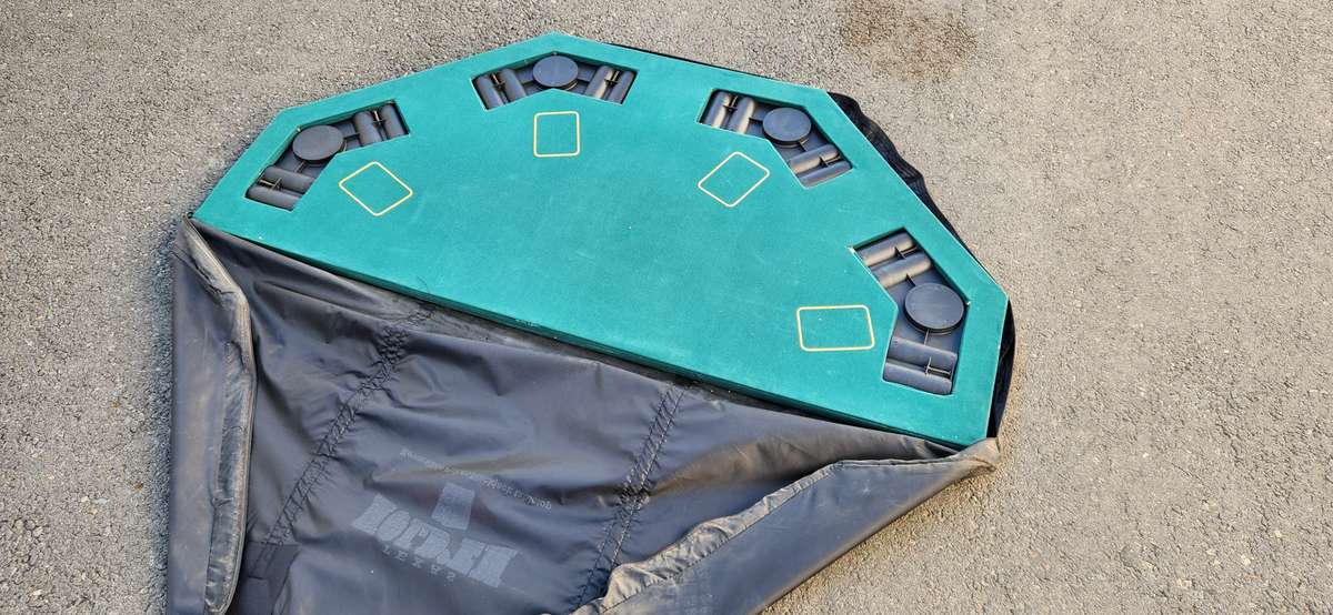 Foldable Texas Holdem 48" Poker Table Top 8 players