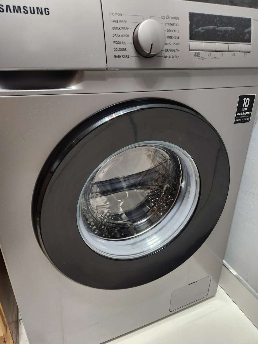 Samsung 9kg Front Loader, with Digital Inverter Motor, A+ + +  WW90T3040BS