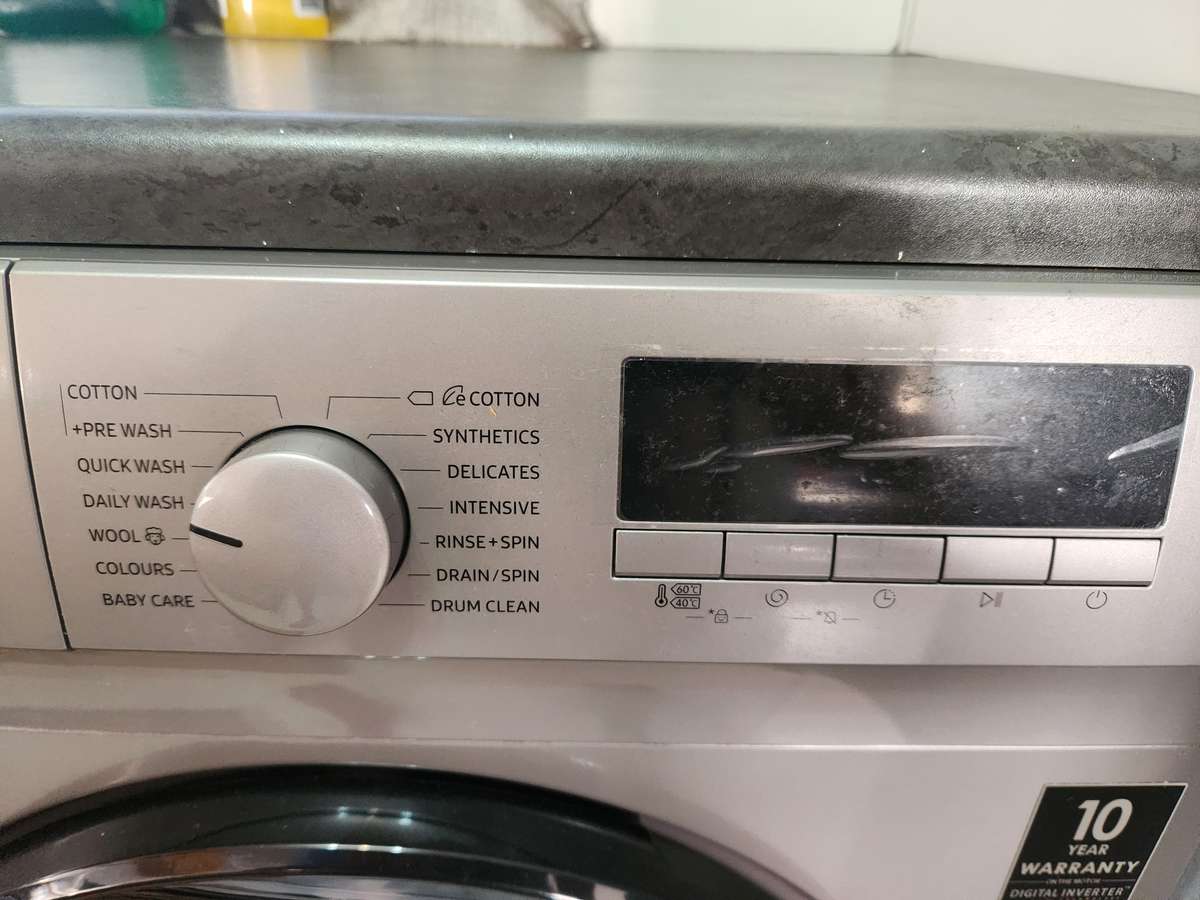 Samsung 9kg Front Loader, with Digital Inverter Motor, A+ + +  WW90T3040BS