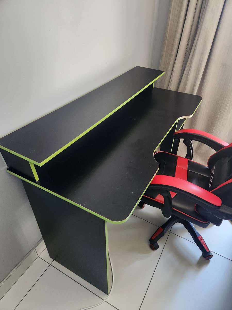 Gaming Office Desk 2 Tier