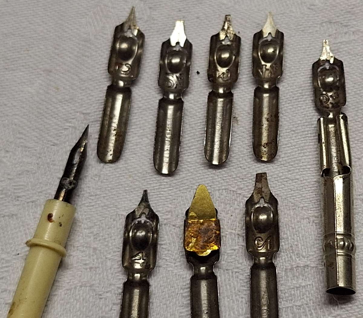9 Pen nibs various sizes and points