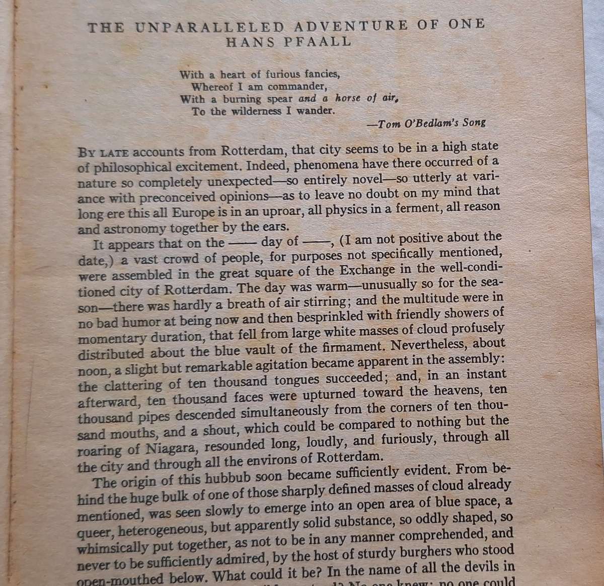 The Complete Tales and Poems of Edgar Allan Poe Paperback