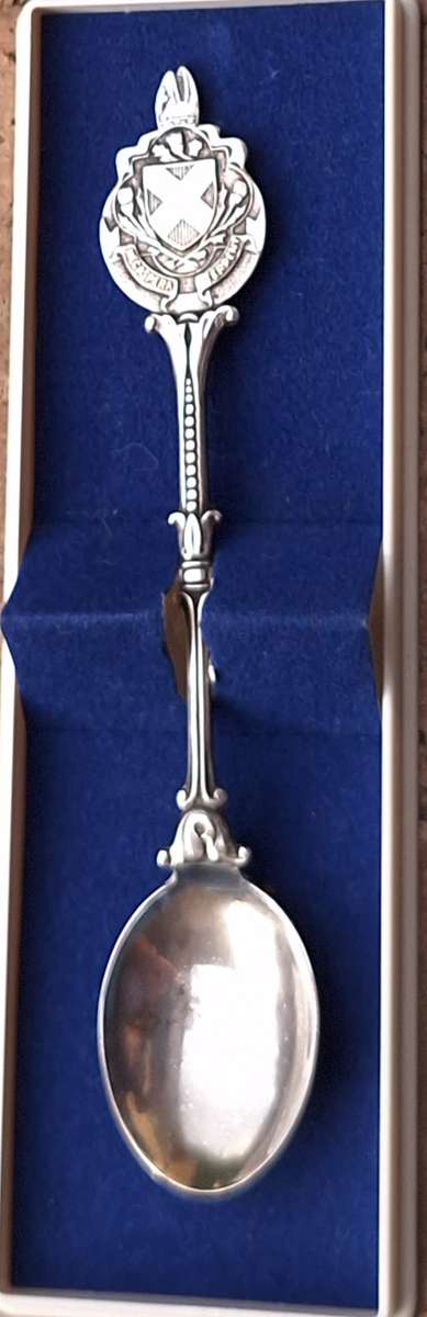 Vintage EPNS Commemorative teaspoon St Andrews College