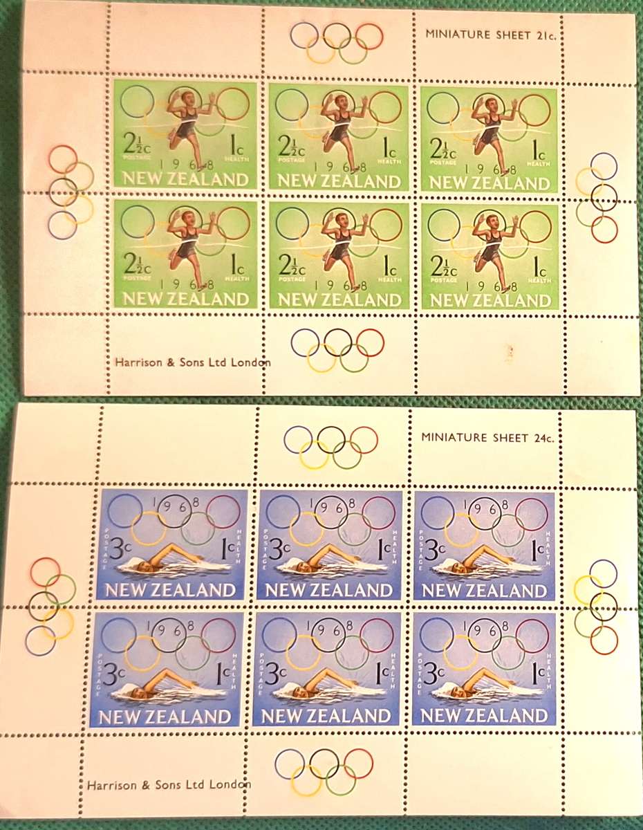 New Zealand 1968 Health Issue Set of 2 Unused Hinged Miniature Sheets