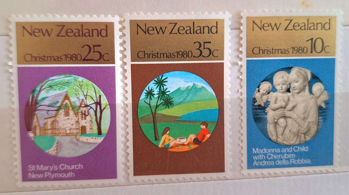New Zealand 1980 Christmas Set of 3 Mint Stamps