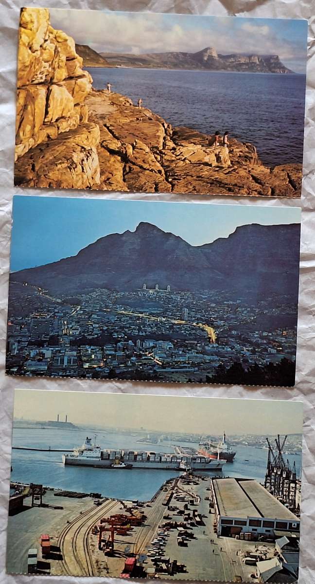 SAR Travel Bureau SAS-Reisburo 3 Post Cards : Cape Town Harbour, Rooikrans, Signal Hill