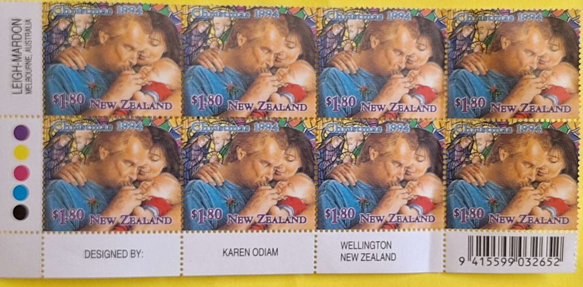 New Zealand 1994 Christmas $1.80 Family Block of 8 Mint stamps