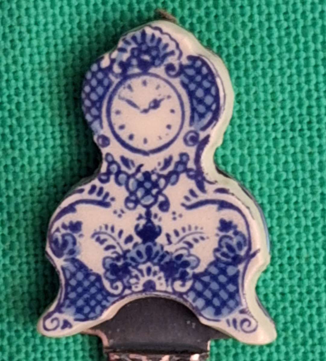 Vintage Silver Plated Holland Souvenir Teaspoon in Original Box