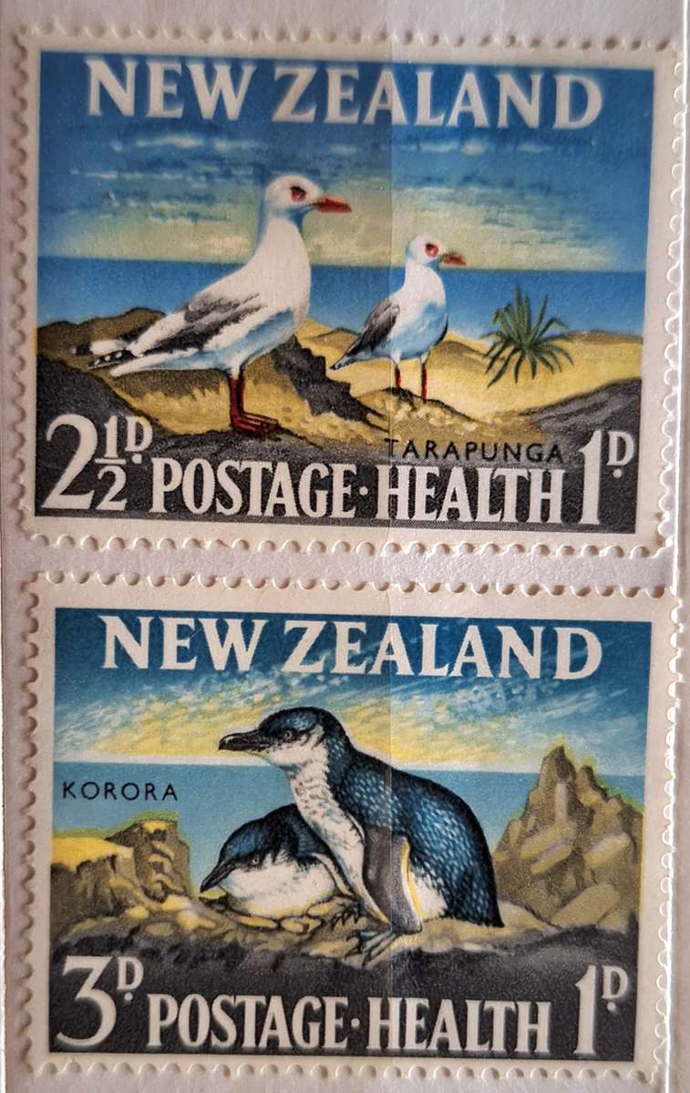 New Zealand 1964 Health Issue Birds Set of 2 Mint stamps