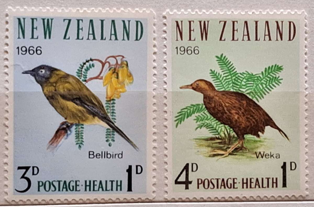 New Zealand 1966 Health Issue Birds Set of 2 Mint stamps