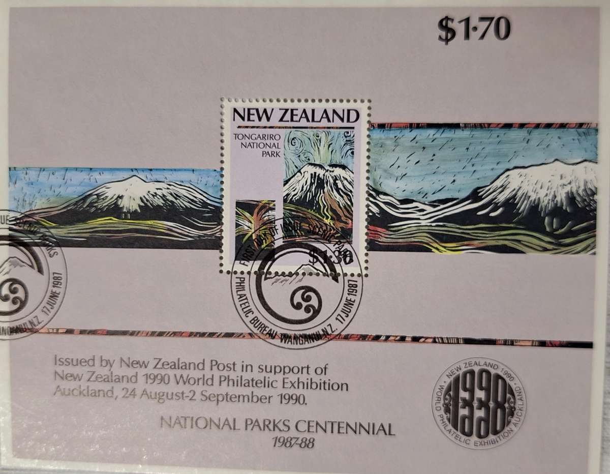 New Zealand 1987 National Parks Cancelled Hinged Miniature Sheet