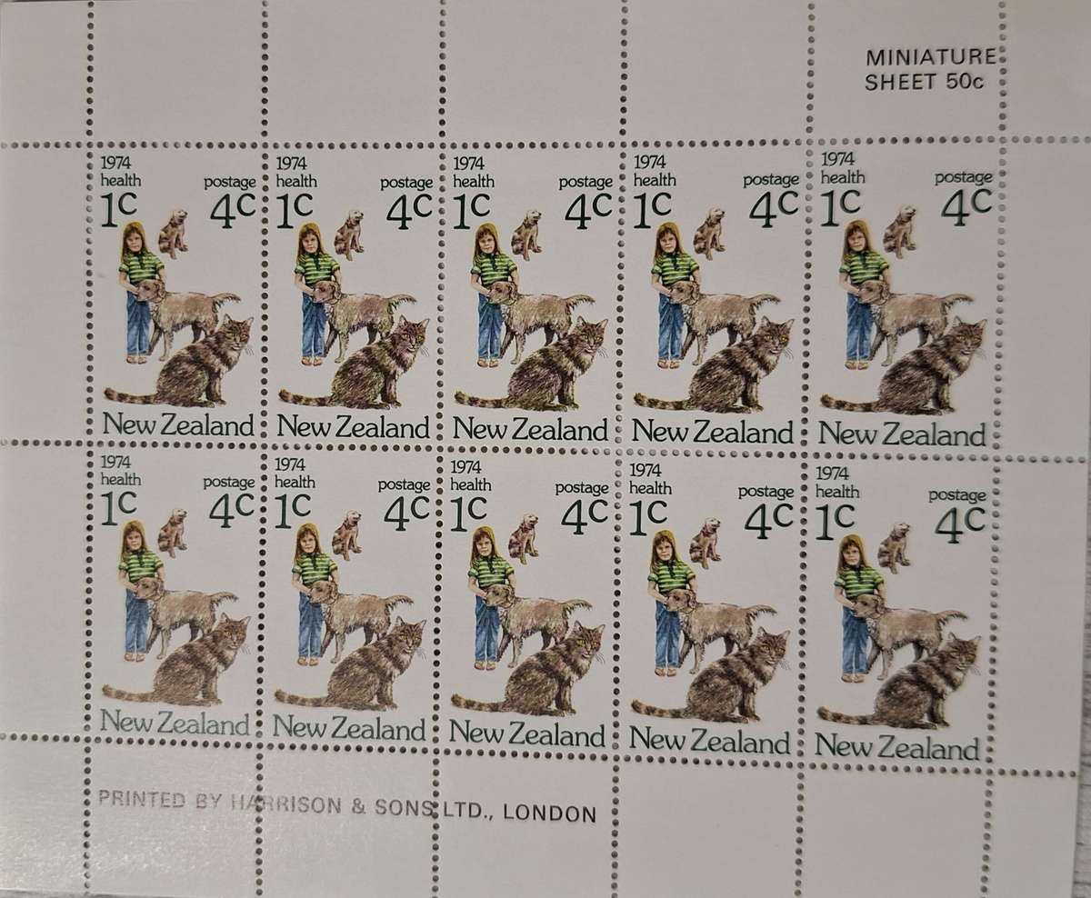New Zealand 1974 Health Issue Pets Mint Miniature Sheet