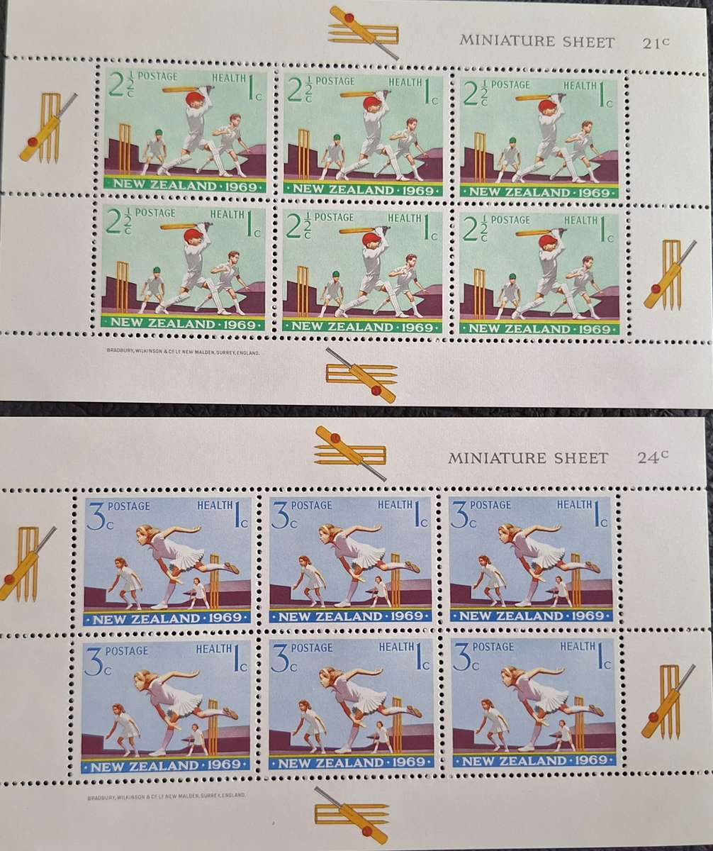 New Zealand 1969 Health Issue Set of 2 Mint Miniature Sheets