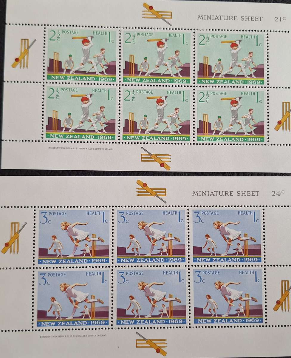 New Zealand 1969 Health Issue Set of 2 Mint Miniature Sheets