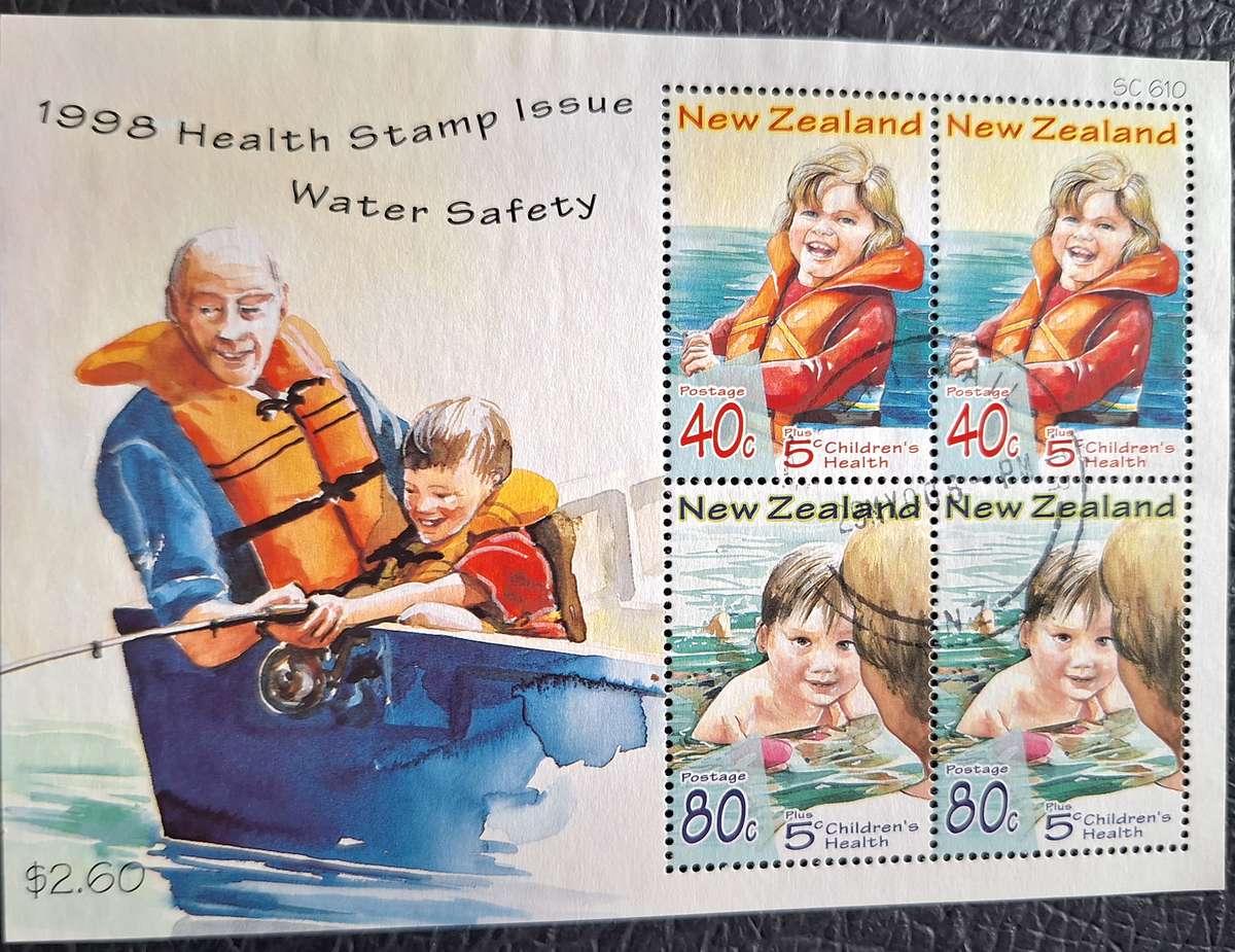 New Zealand 1998 Health Issue Water Safety Used Miniature Sheet