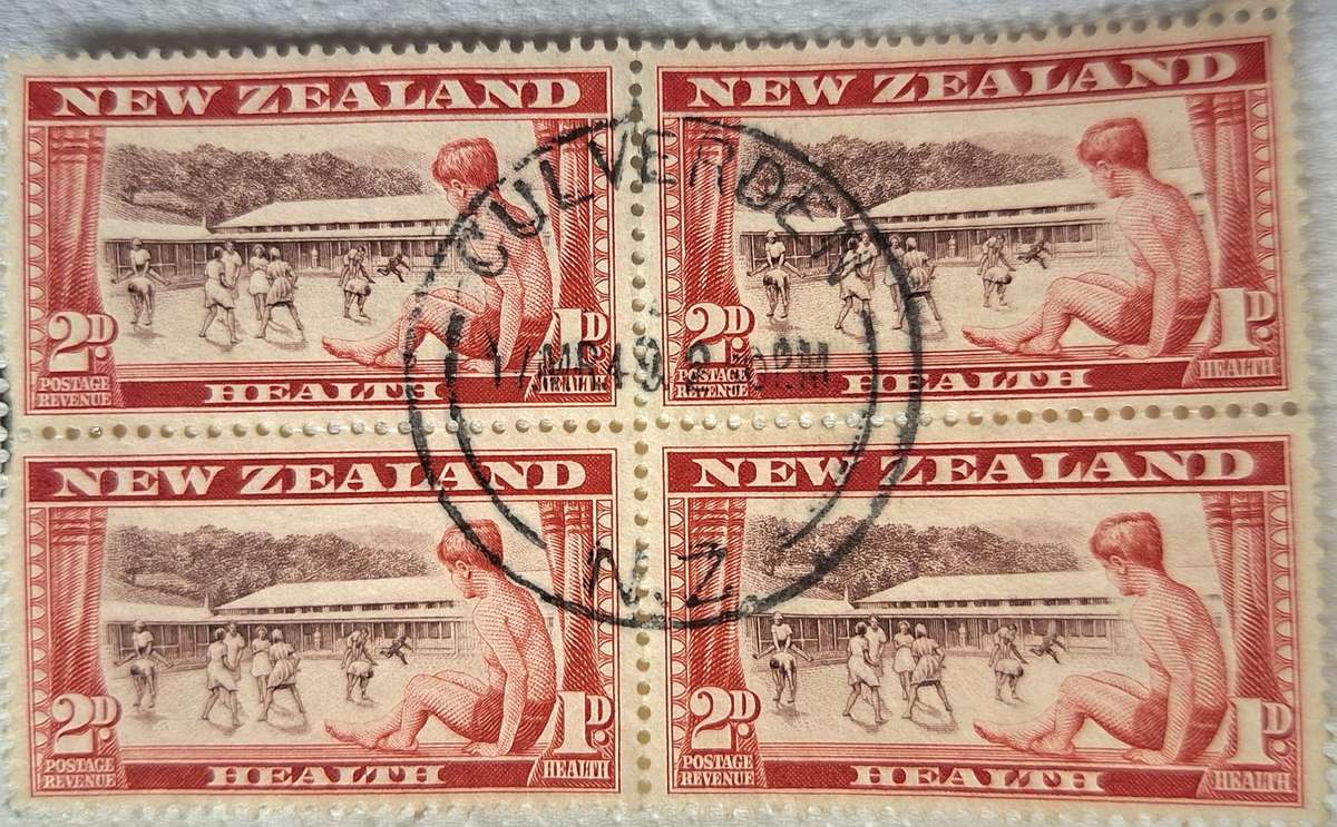 New Zealand 1948 Health Issue Block of 4 Used 4d stamps
